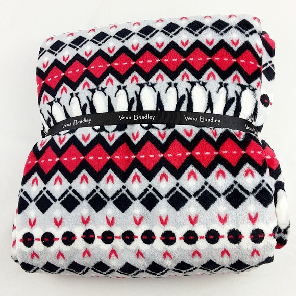 Vera Bradley Bedding Nwt Vera Bradley Throw Blanket Penguins Intarsia Poshmark
